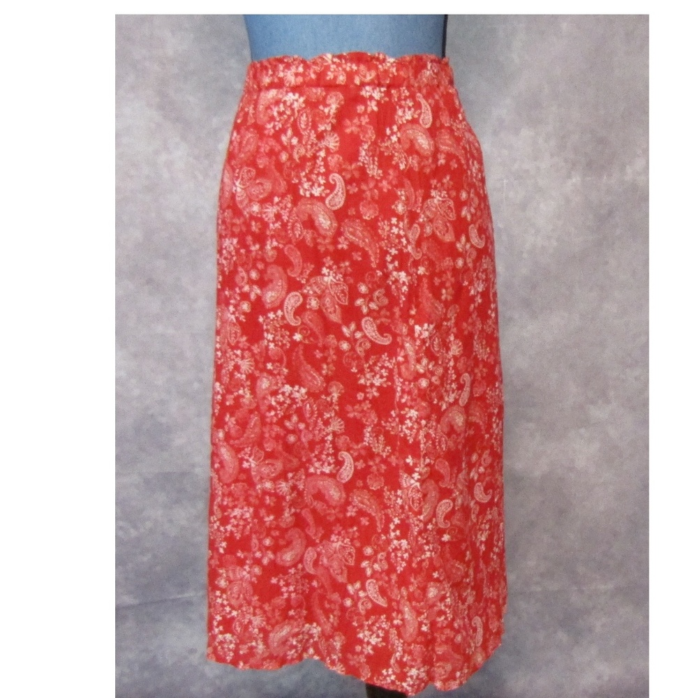 Eddie Bauer Red Paisley Skirt Size S